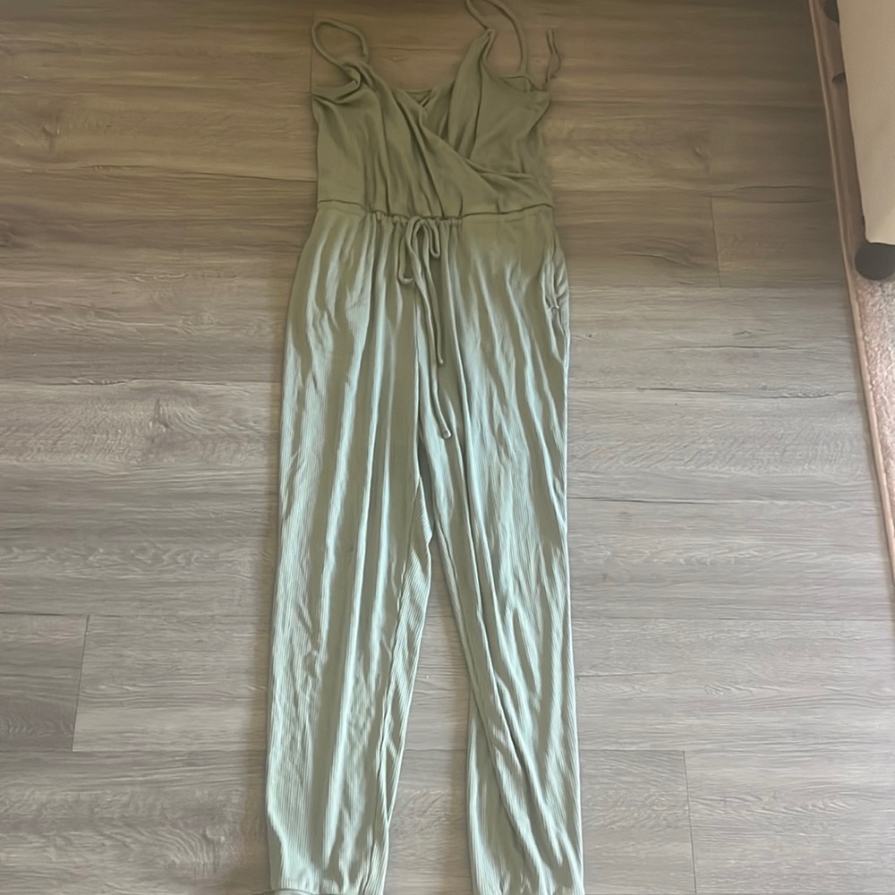 Gap jumpsuit